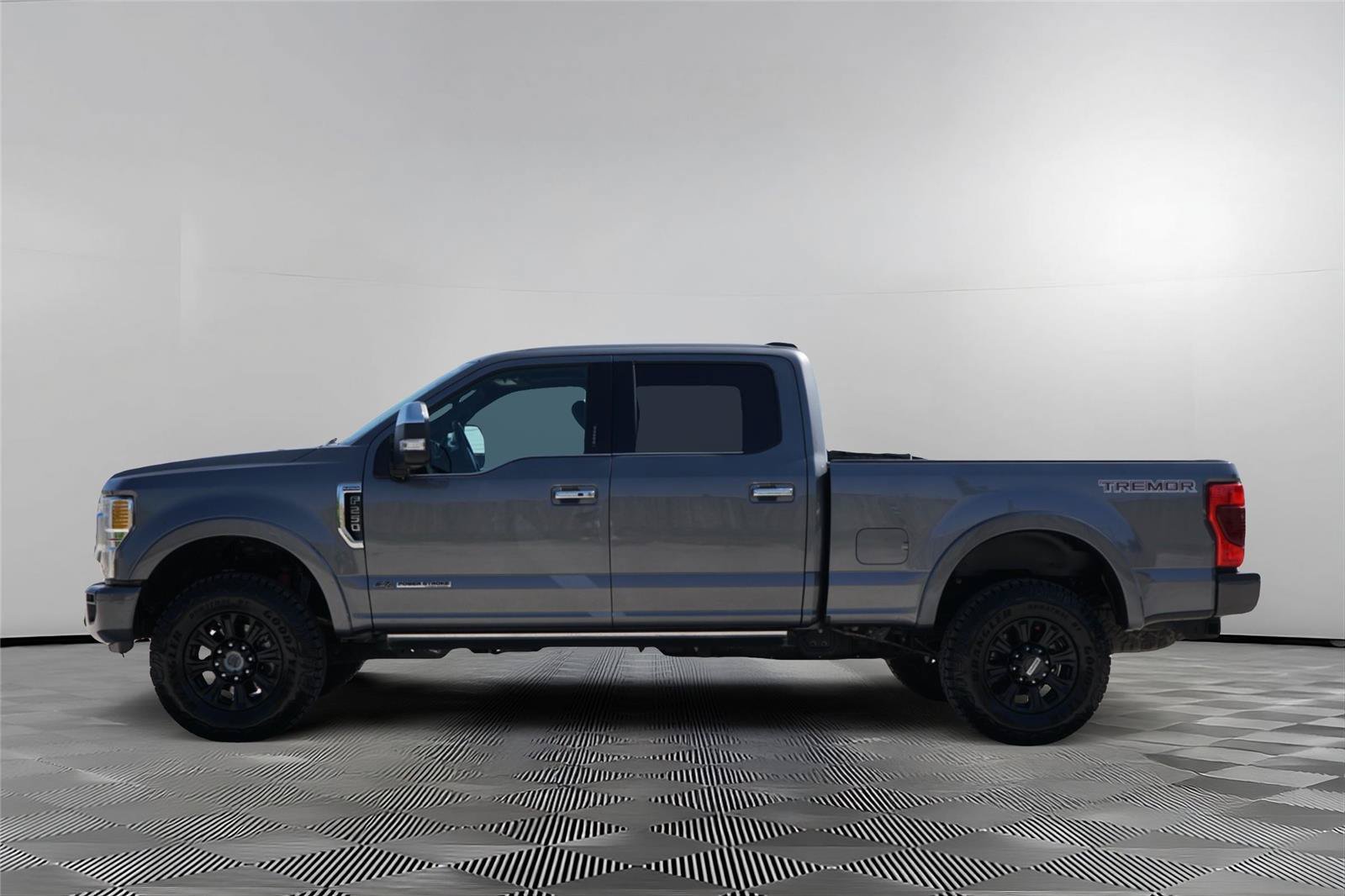 Certified 2021 Ford F250 Platinum w/ Tremor Off-Road Package AWD/4WD image 7