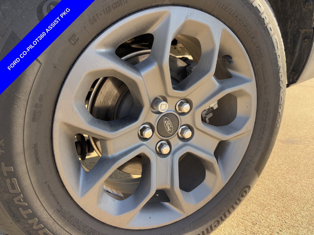 Certified 2025 Ford Maverick XLT w/ Equipment Group 302A AWD/4WD image 12