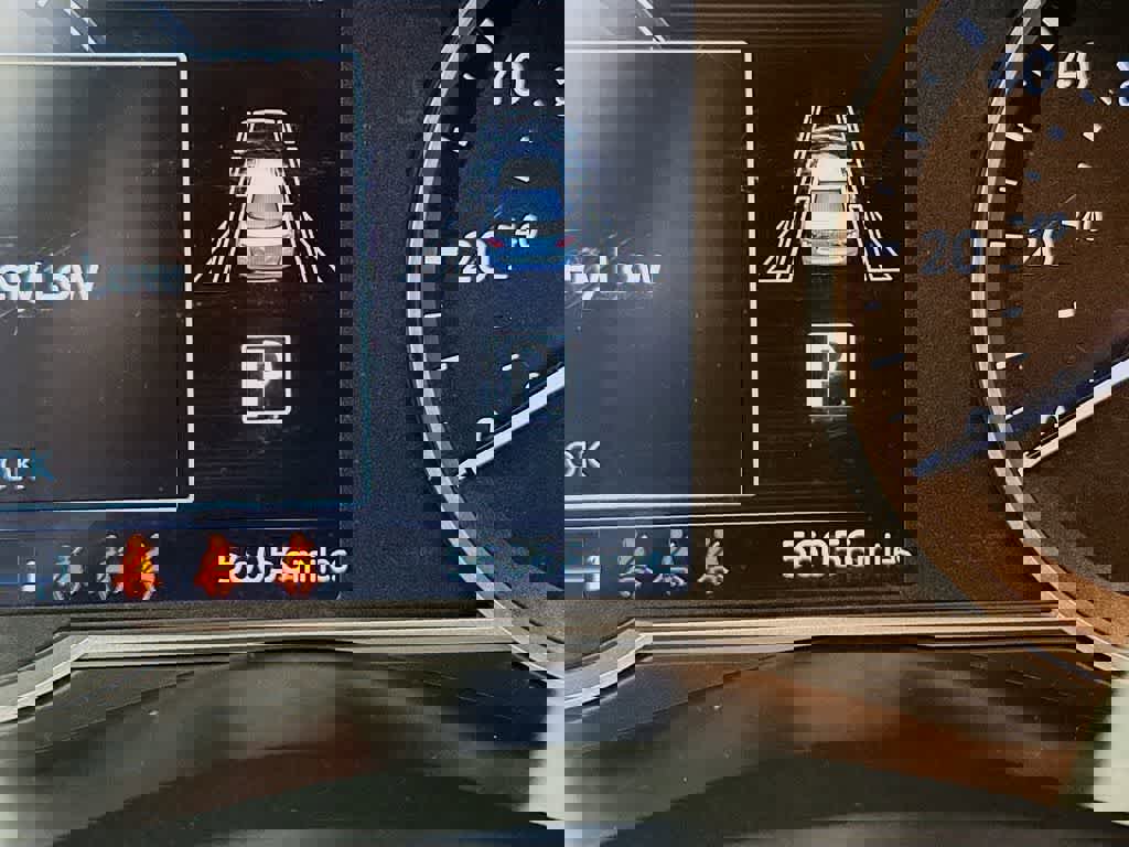 Used 2023 Nissan Versa SV image 22