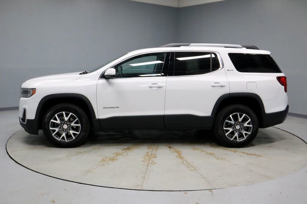 Used 2023 GMC Acadia SLT image 2