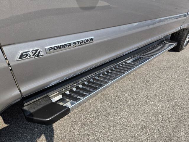 Certified 2020 Ford F250 XLT w/ XLT Value Package AWD/4WD image 11