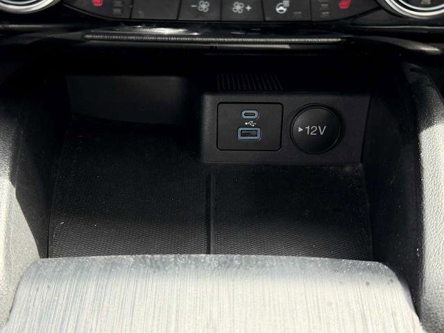 Certified 2022 Ford Escape SEL w/ SEL Stealth AWD Package image 18