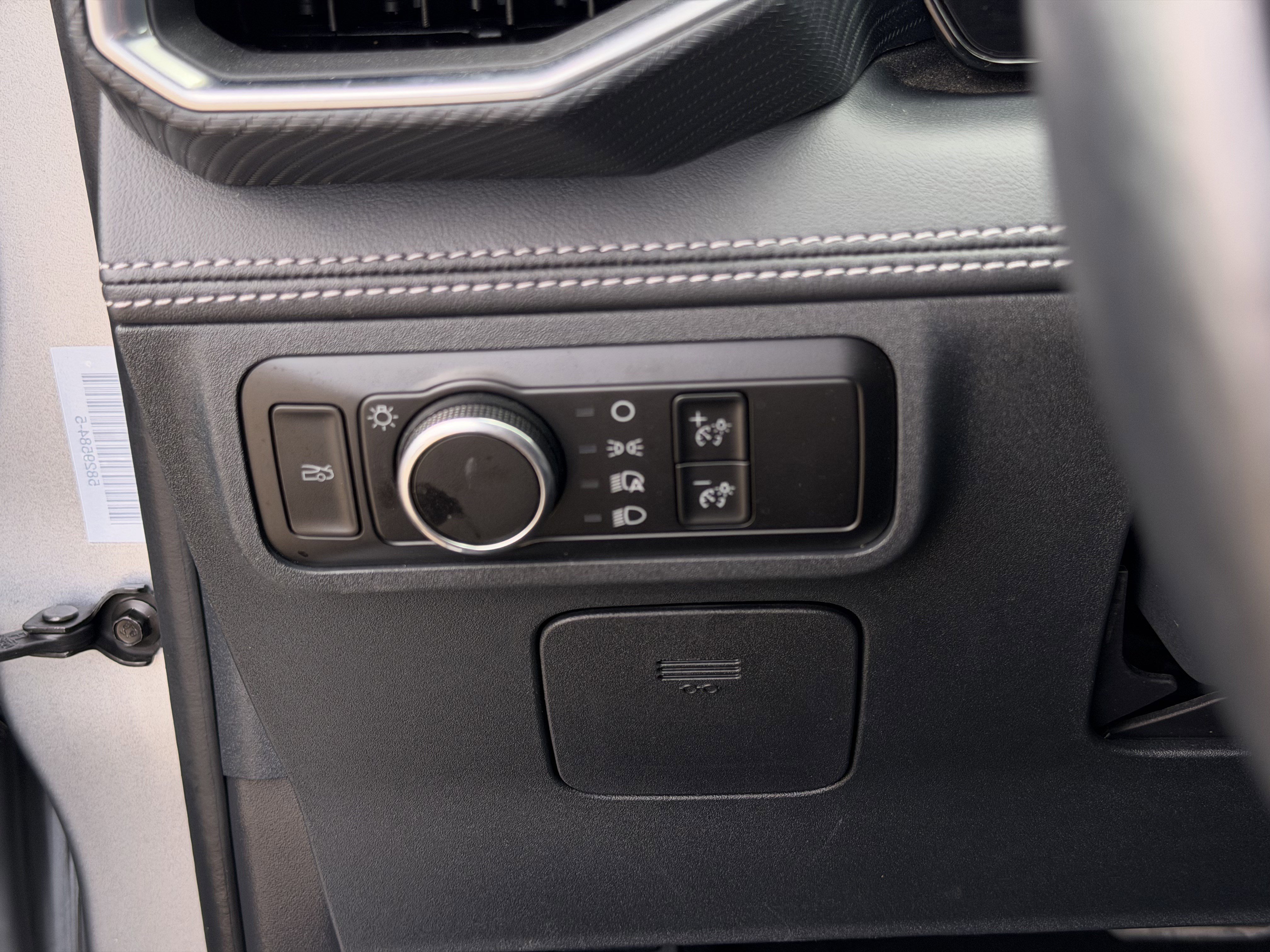 Certified 2025 Ford Mustang Premium RWD image 16