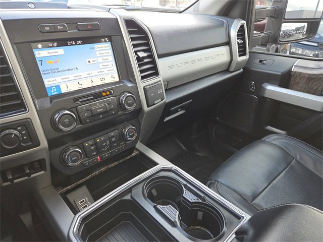 Certified 2019 Ford F250 Lariat image 37