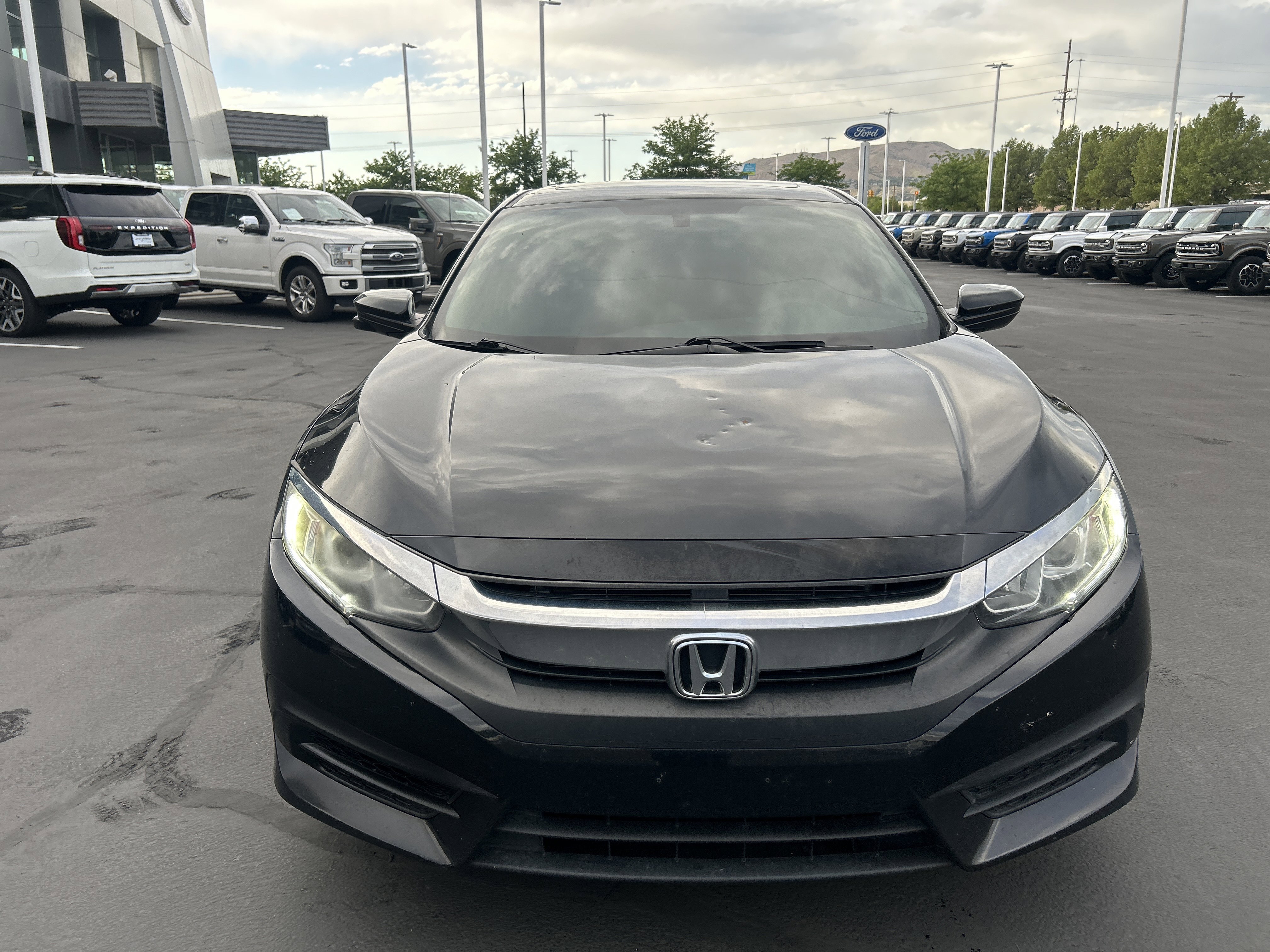 Used 2017 Honda Civic EX image 8