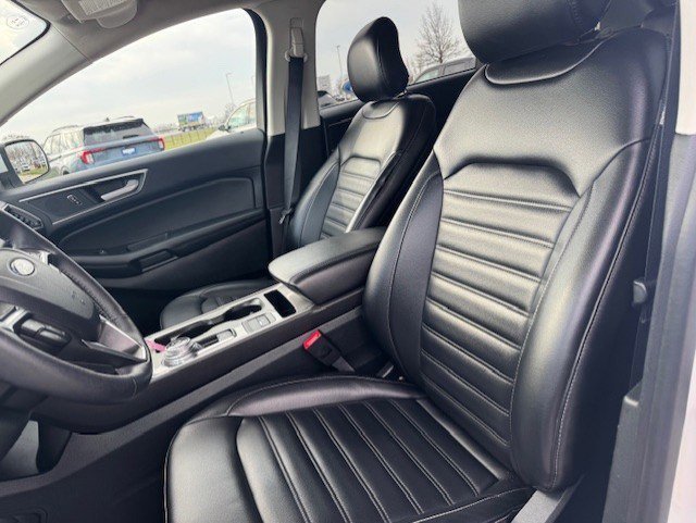 Certified 2024 Ford Edge SEL image 12