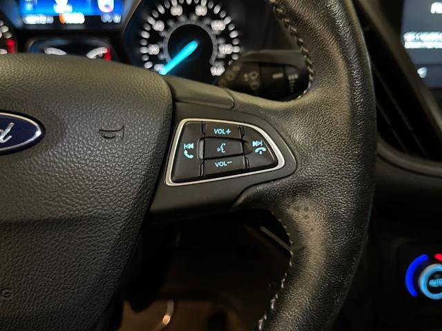 Certified 2019 Ford Escape SEL image 21