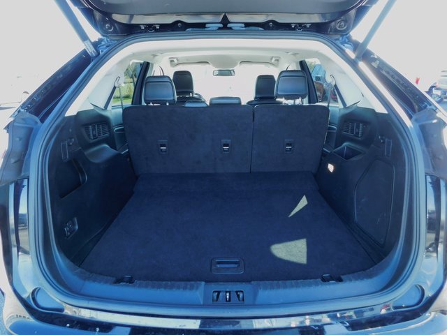 Certified 2022 Ford Edge Titanium image 12