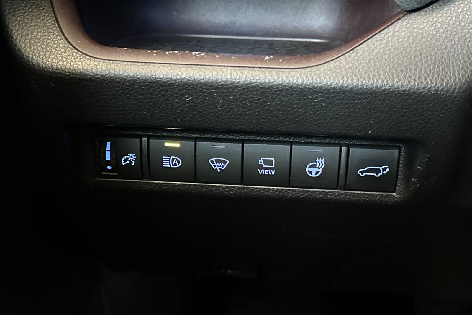 Used 2019 Toyota RAV4 Limited w/ Advanced Technology Package AWD/4WD image 30