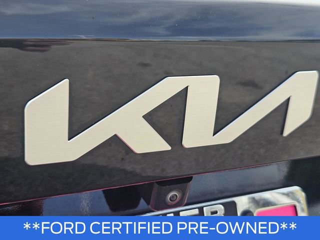 Used 2024 Kia Sorento EX w/ Panoramic Sunroof Package FWD image 9