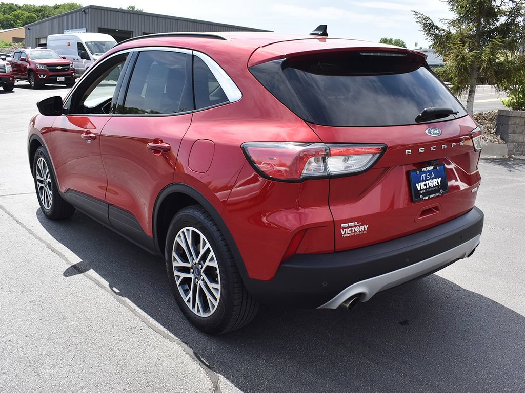 Certified 2020 Ford Escape SEL FWD image 3