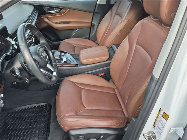 Used 2018 Audi Q7 3.0T Prestige w/ Prestige Package AWD/4WD image 16