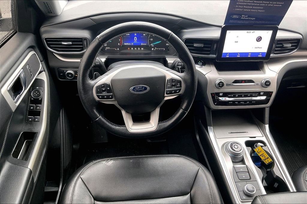 Certified 2020 Ford Explorer XLT w/ Equipment Group 202A image 4
