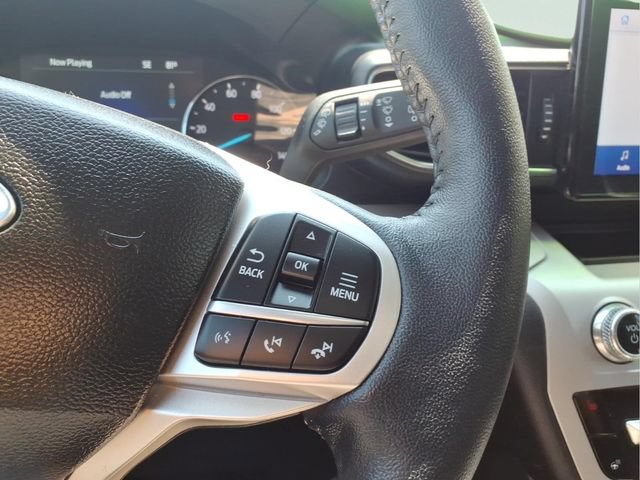 Certified 2023 Ford Explorer XLT w/ Equipment Group 202A AWD/4WD image 17