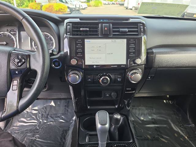 Used 2021 Toyota 4Runner TRD Off-Road AWD/4WD image 24
