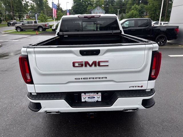 Used 2023 GMC Sierra 1500 AT4 w/ AT4 Premium Package AWD/4WD image 8