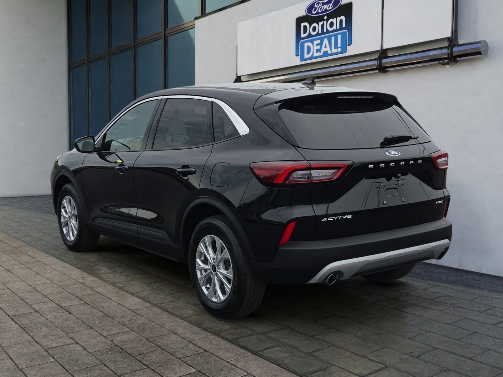 Certified 2024 Ford Escape Active AWD/4WD image 5