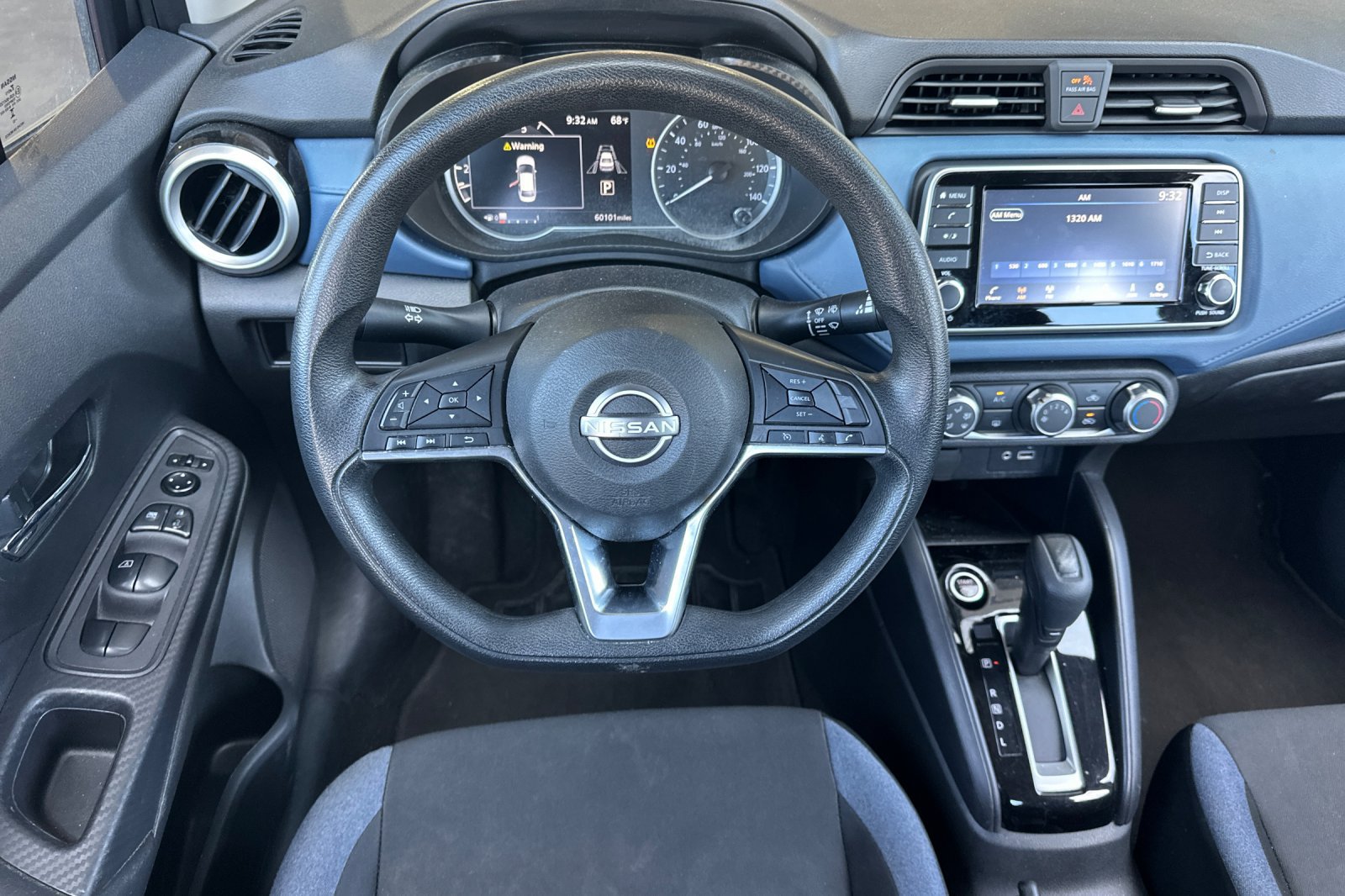 Used 2023 Nissan Versa SV FWD image 13