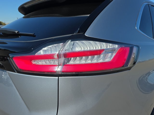 Certified 2022 Ford Edge Titanium w/ Equipment Group 301A AWD/4WD image 11