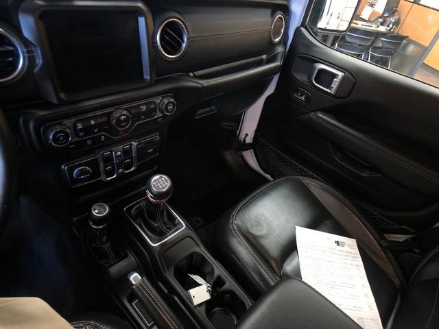 Used 2020 Jeep Wrangler Unlimited Sahara image 19