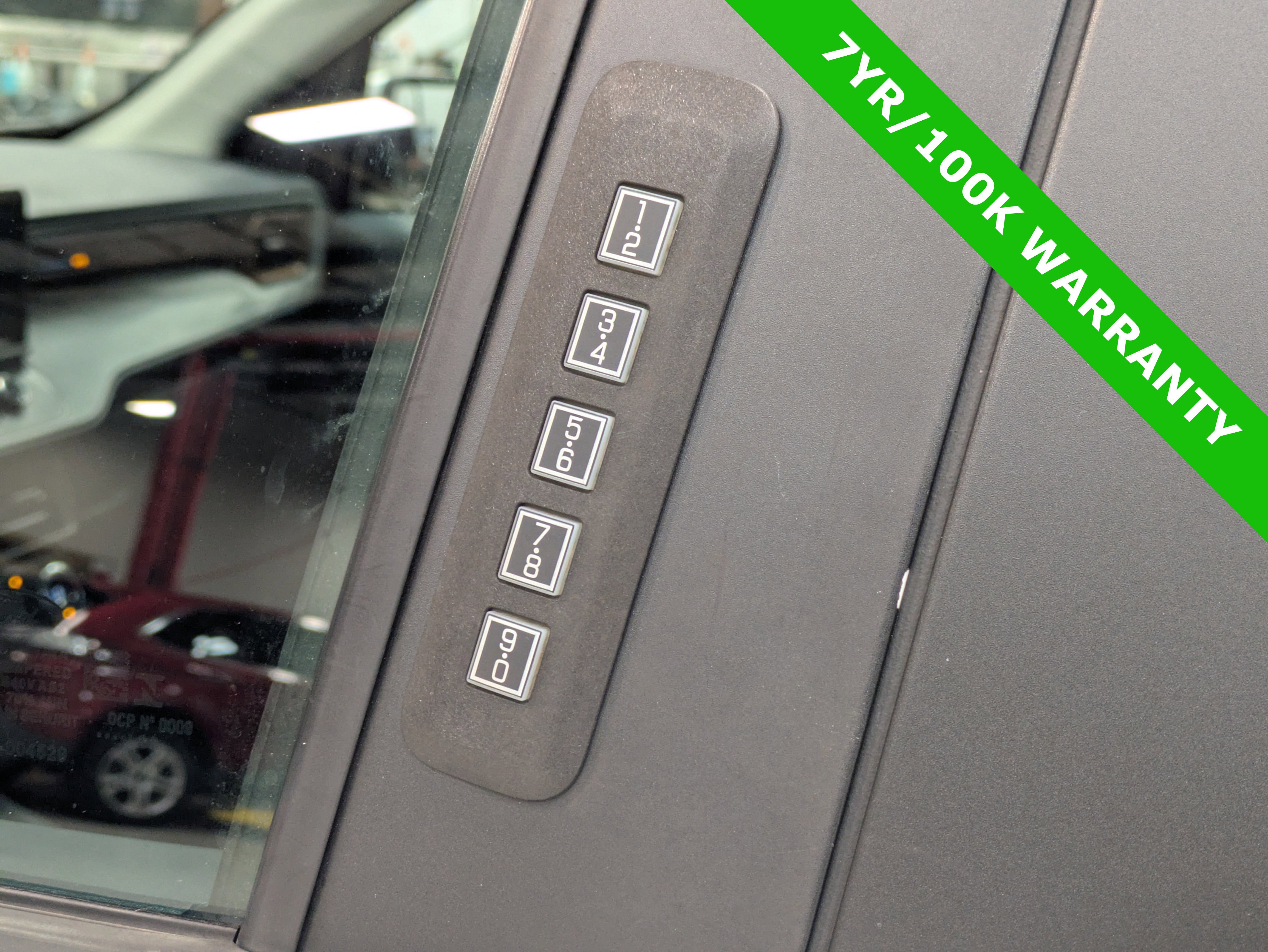 Certified 2022 Ford Maverick Lariat image 25