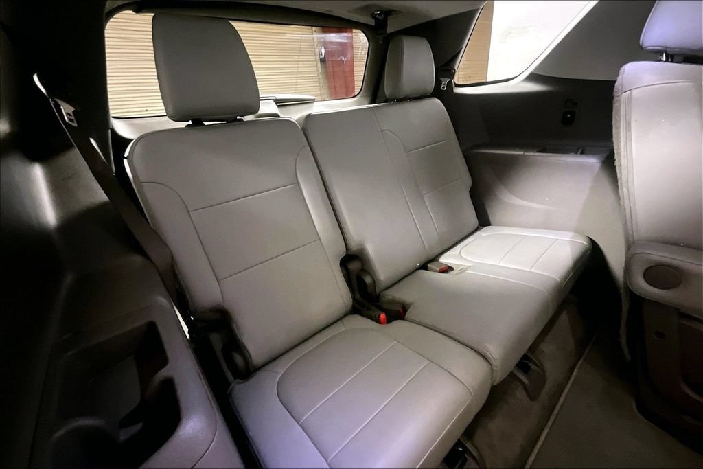 Used 2020 Chevrolet Traverse Premier FWD image 23