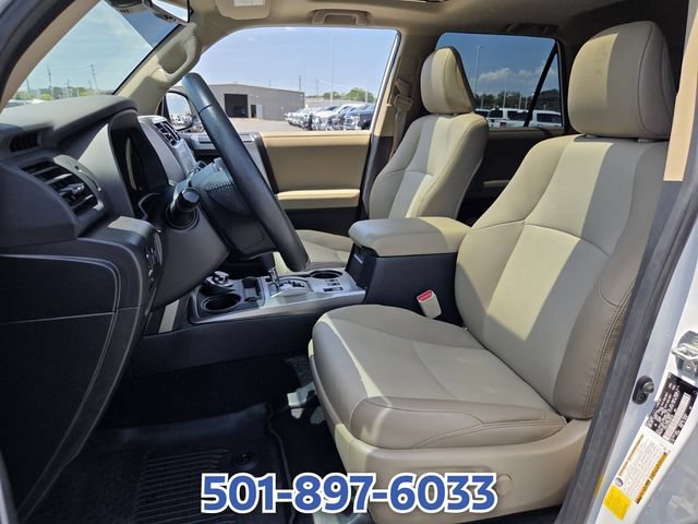 Used 2024 Toyota 4Runner SR5 Premium w/ Moonroof Package AWD/4WD image 9