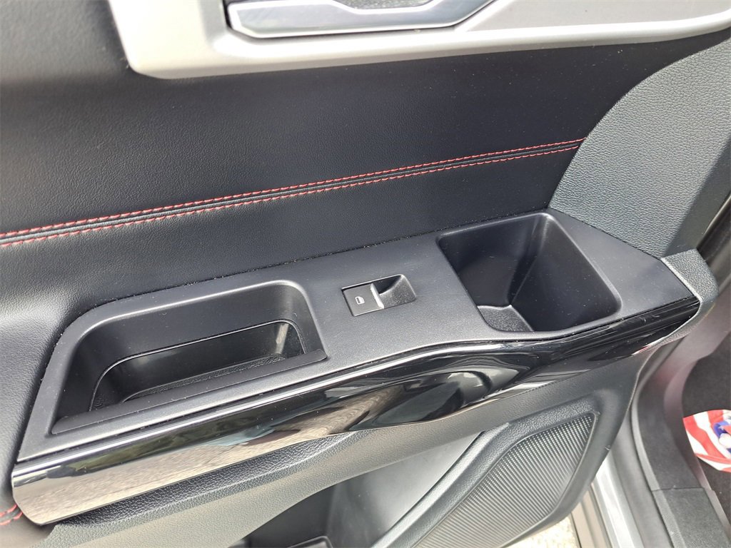 Certified 2022 Ford Explorer ST-Line w/ Class IV Trailer Tow Package image 8