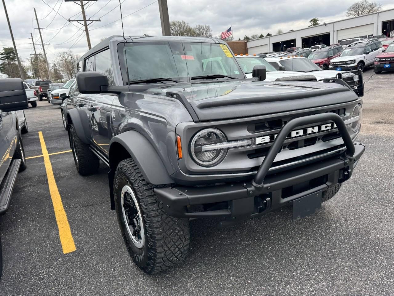 Certified 2023 Ford Bronco Big Bend w/ Sasquatch Package image 4