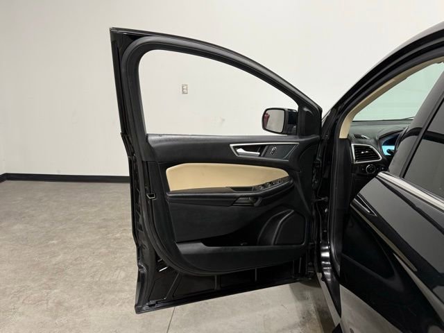 Certified 2024 Ford Edge SEL AWD/4WD image 13
