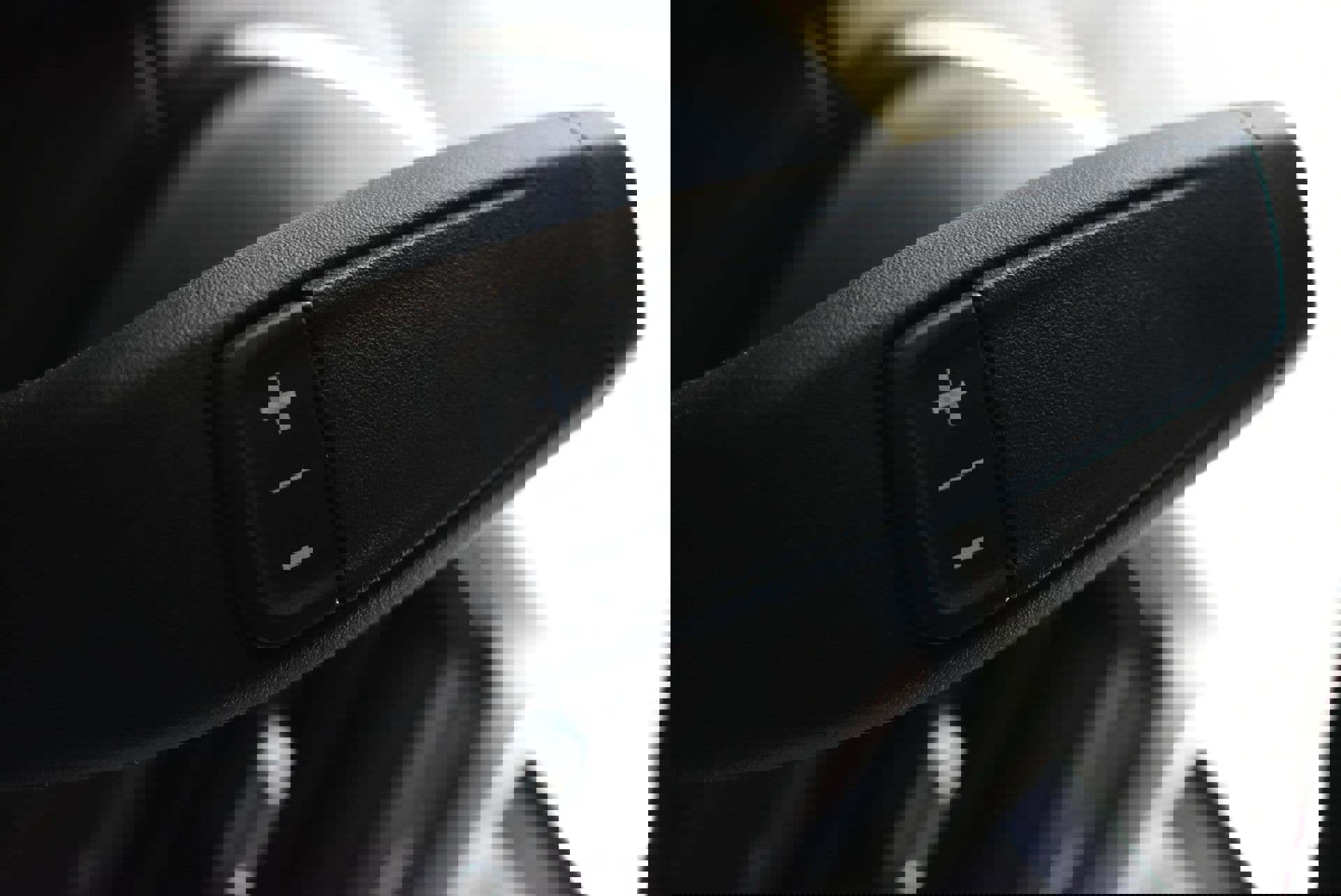 Used 2022 GMC Sierra 2500 AT4 image 25