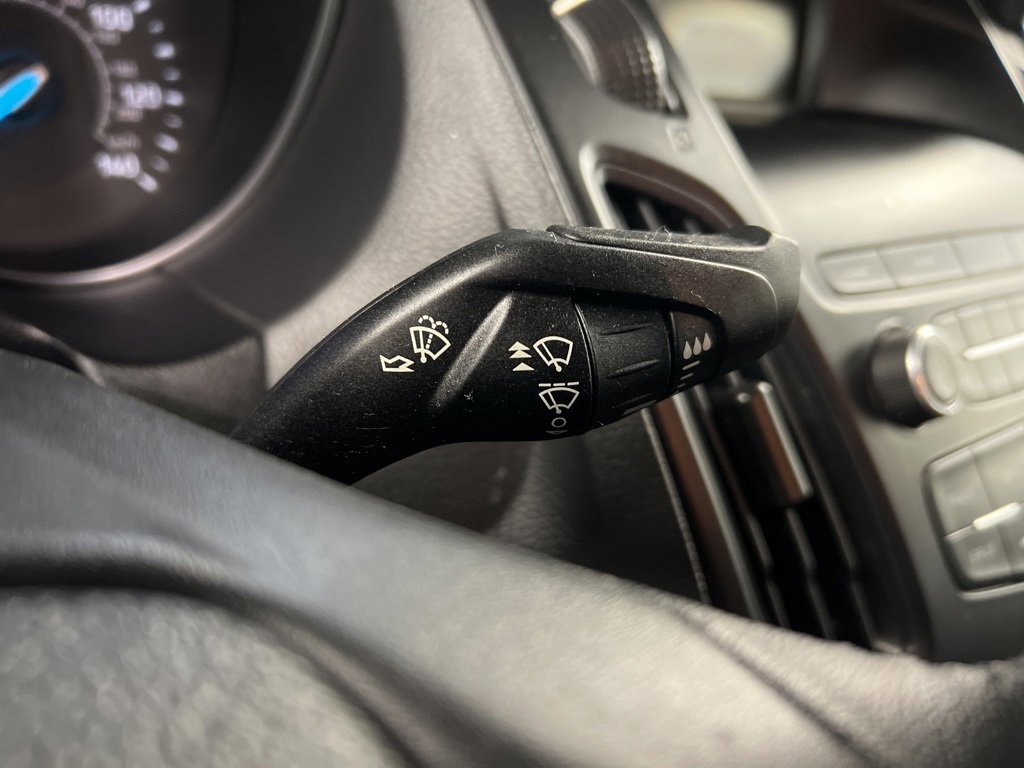 Certified 2018 Ford Focus SE w/ Cold Weather Package image 21