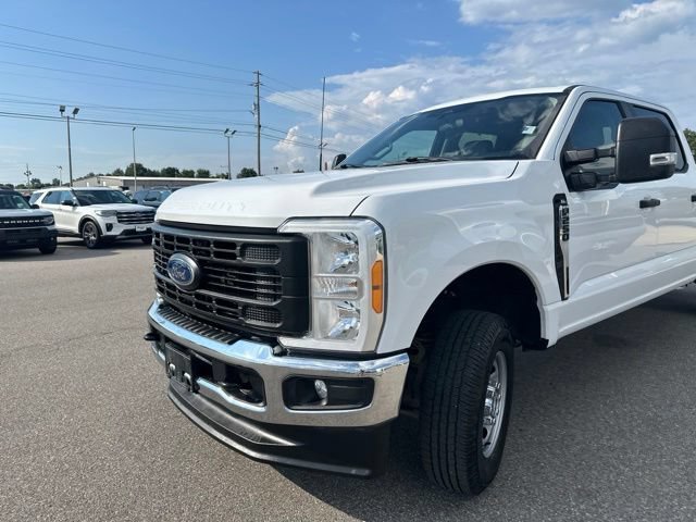 Certified 2023 Ford F250 XL w/ XL Chrome Package AWD/4WD image 28
