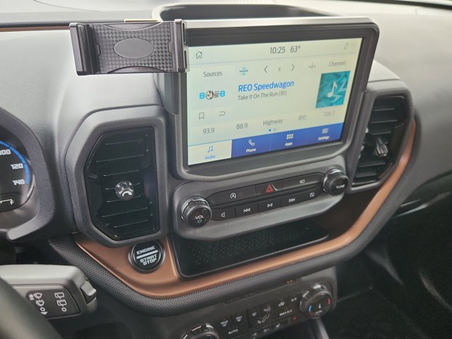 Certified 2024 Ford Bronco Sport Badlands w/ Premium Package AWD/4WD image 25