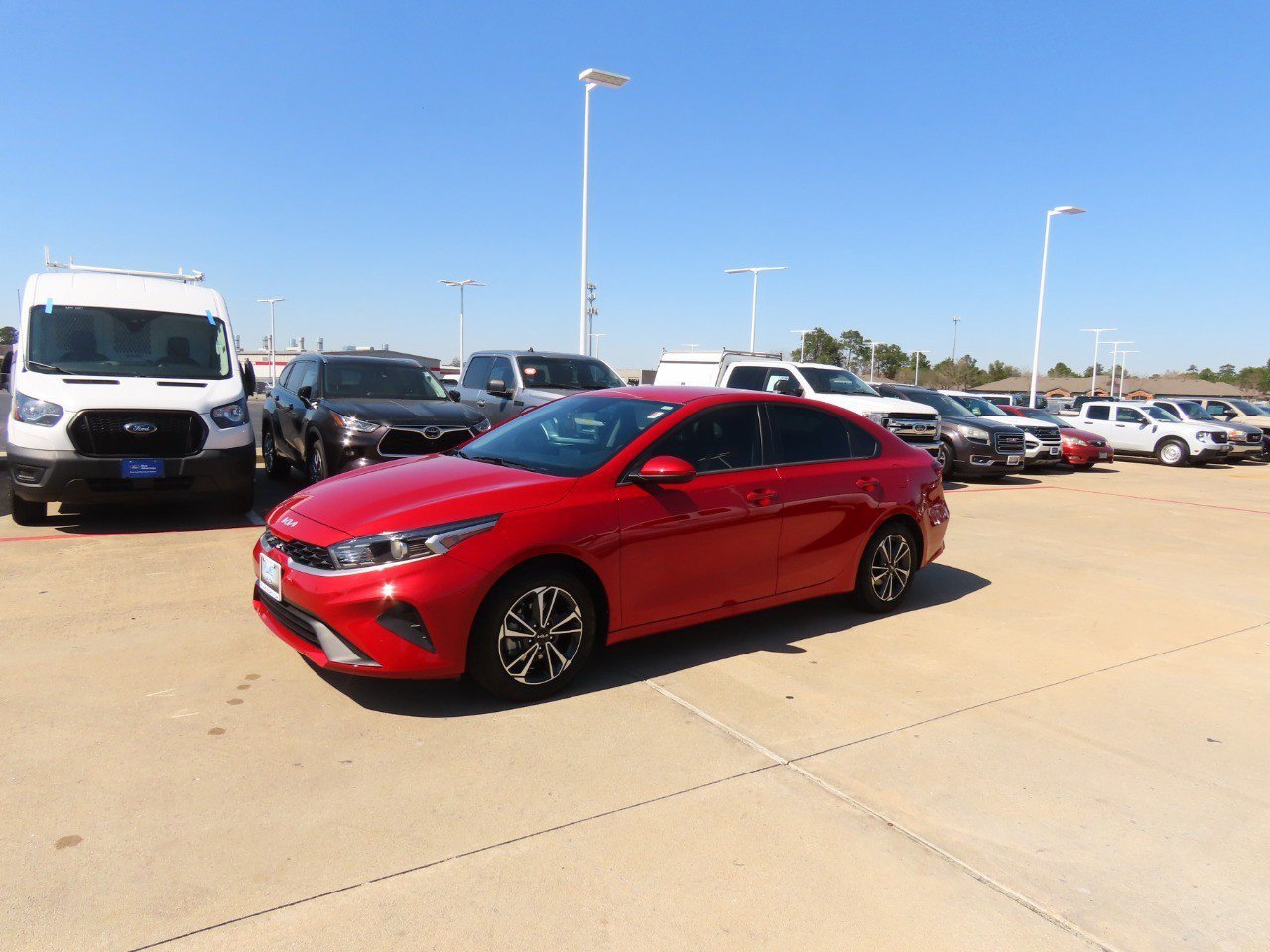 Used 2024 Kia Forte LXS image 2