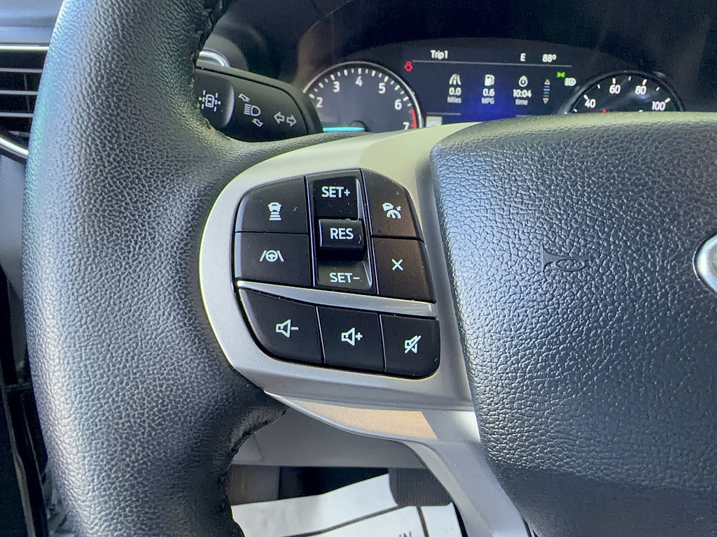 Certified 2023 Ford Explorer XLT w/ Equipment Group 202A RWD image 27