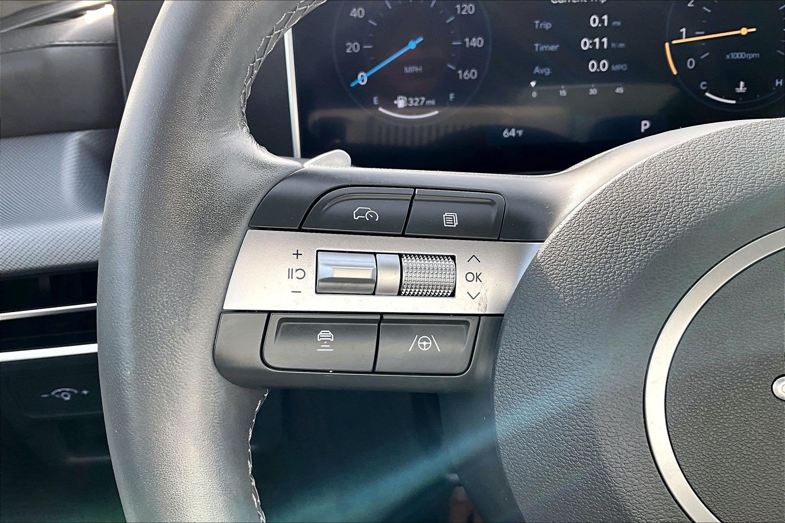 Used 2025 Hyundai Sonata SEL FWD image 11