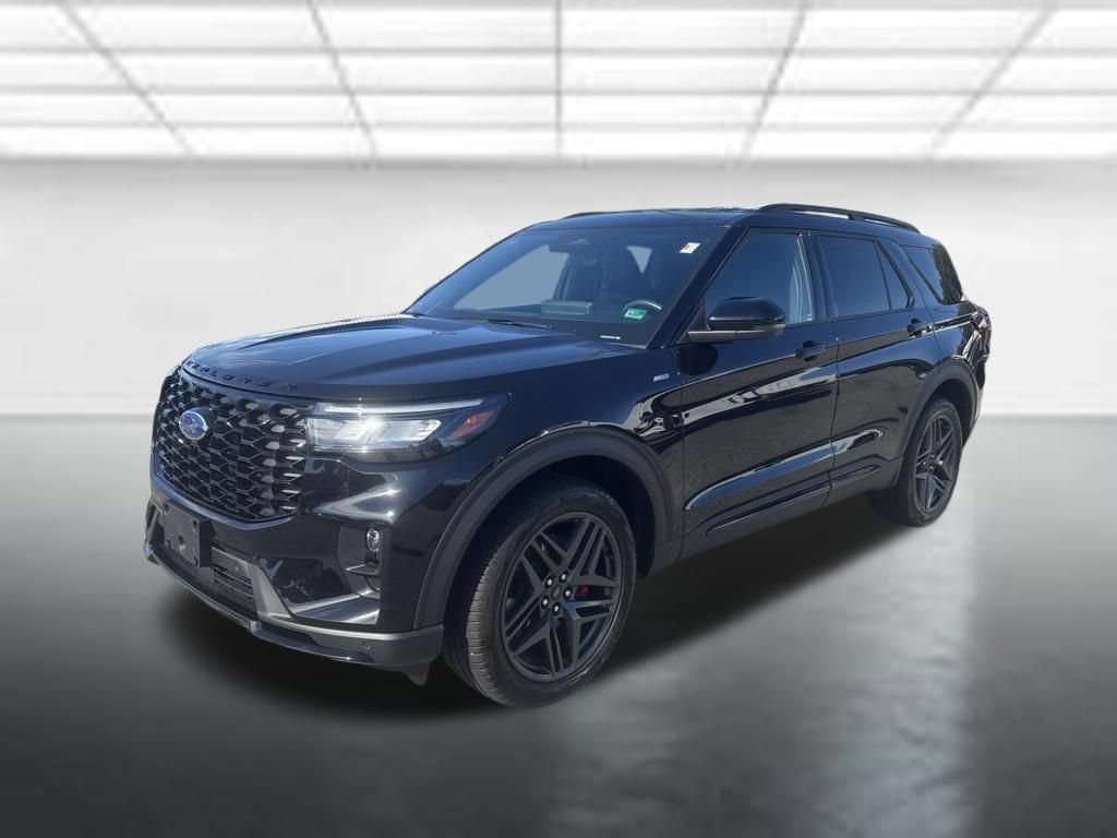 Certified 2025 Ford Explorer ST-Line w/ ST-Line Street Pack AWD/4WD image 9