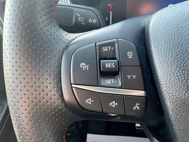 Certified 2024 Ford Escape ST-Line w/ Tech Pack #1 AWD/4WD image 14