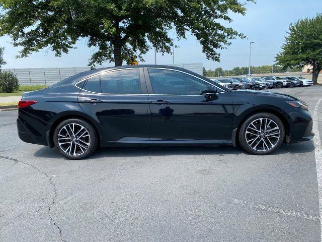 Used 2025 Toyota Camry XLE FWD image 8