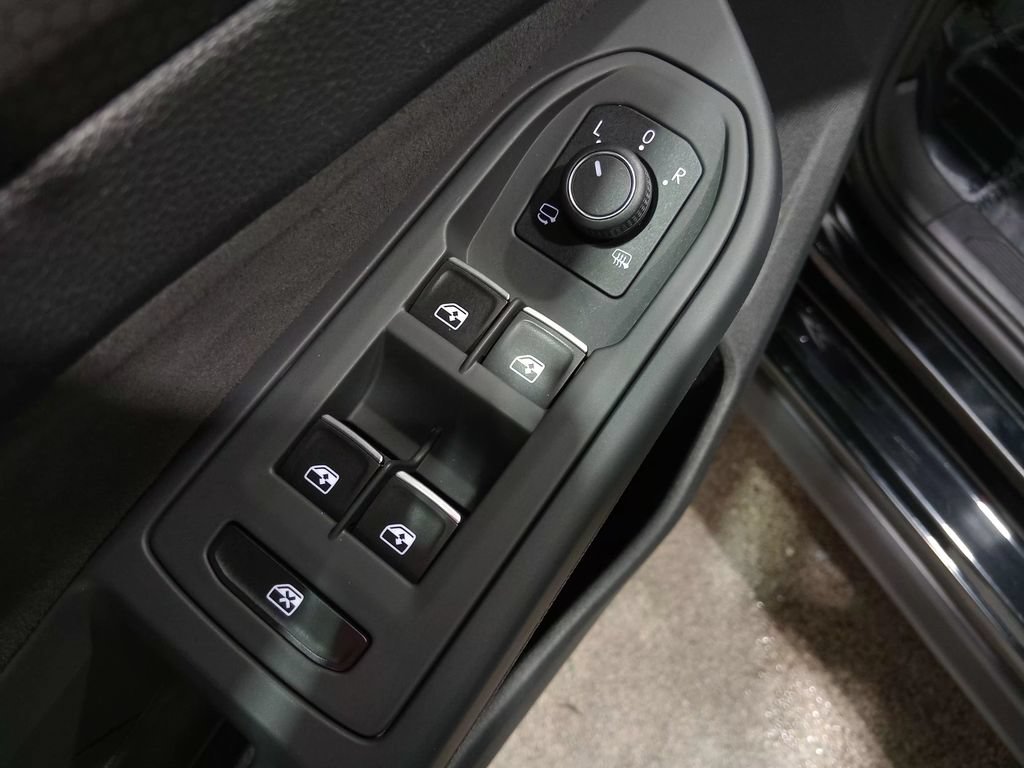 Used 2024 Volkswagen GTI S FWD image 18