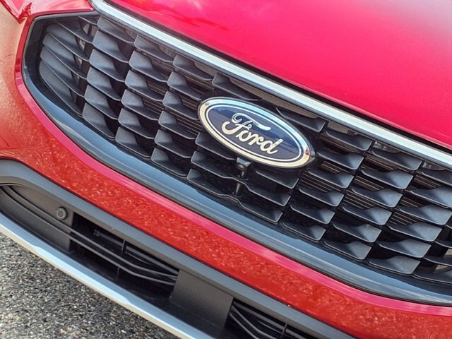 Certified 2024 Ford Escape Platinum AWD/4WD image 26