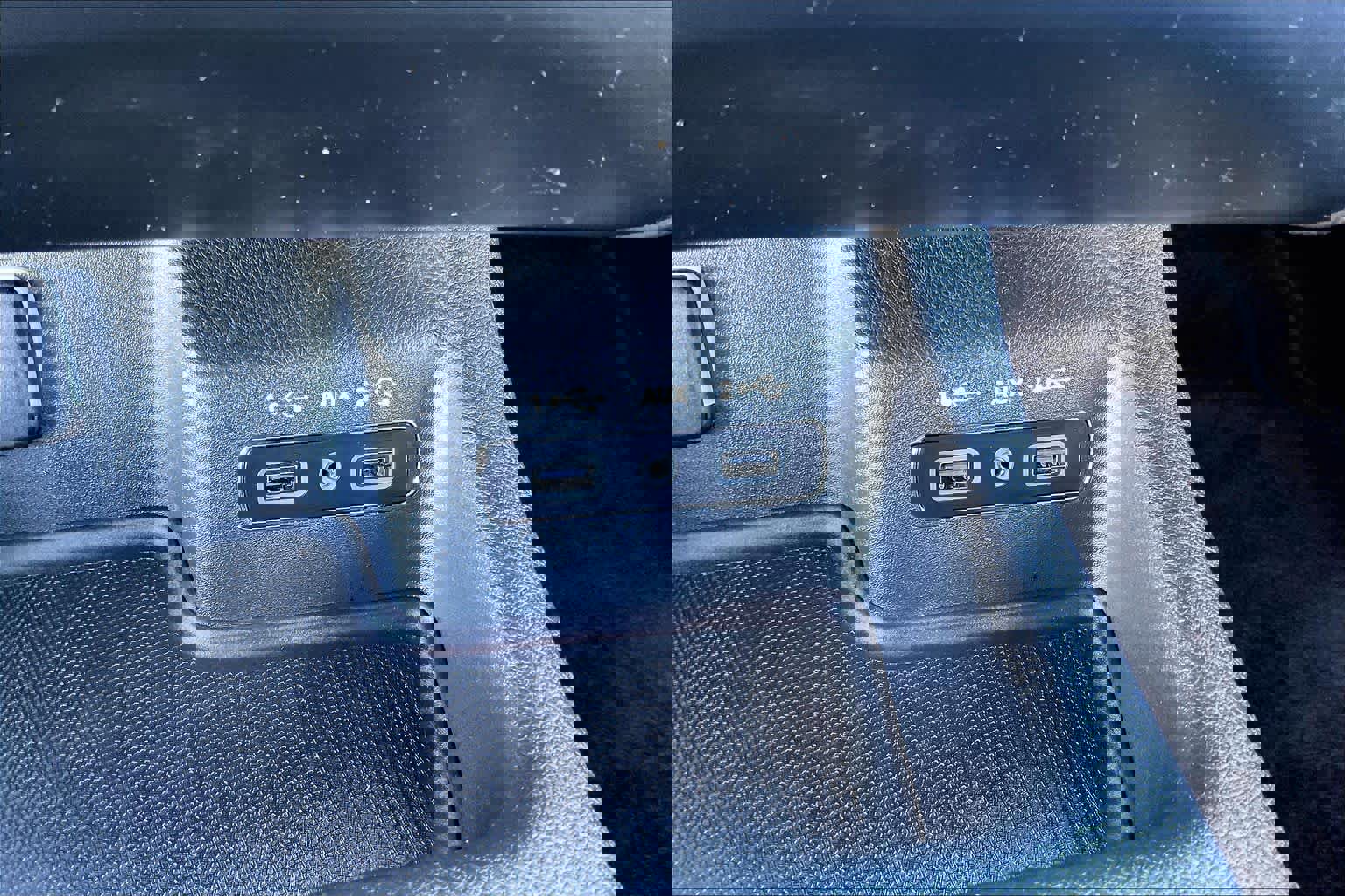 Used 2018 Dodge Durango GT w/ Blacktop Package image 29