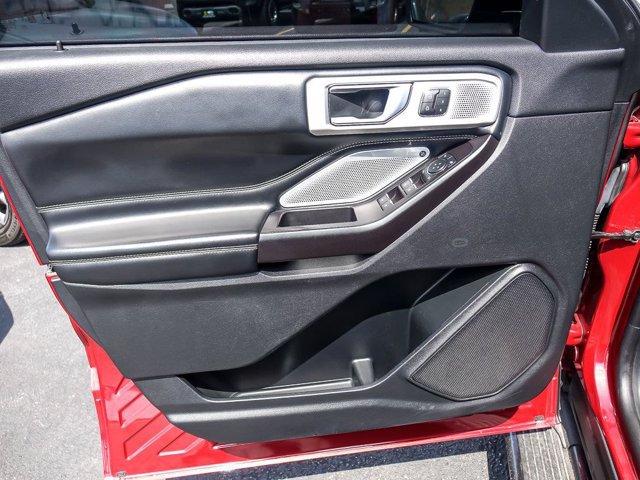 Certified 2020 Ford Explorer ST w/ ST Street Pack AWD/4WD image 29