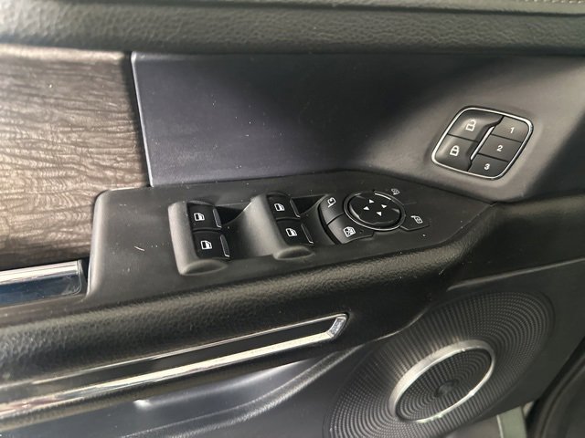 Certified 2020 Ford Expedition Limited w/ Special Edition Package image 12