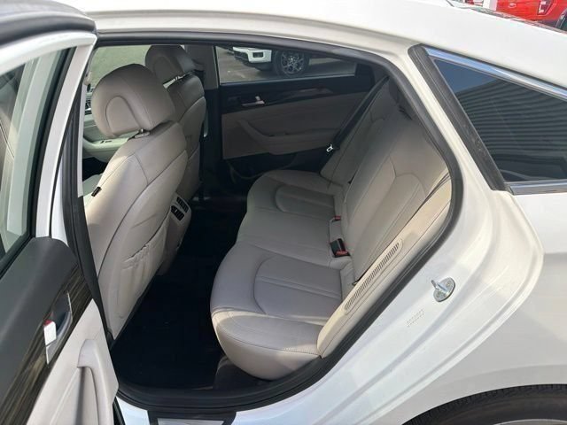 Used 2017 Hyundai Sonata Limited FWD image 14