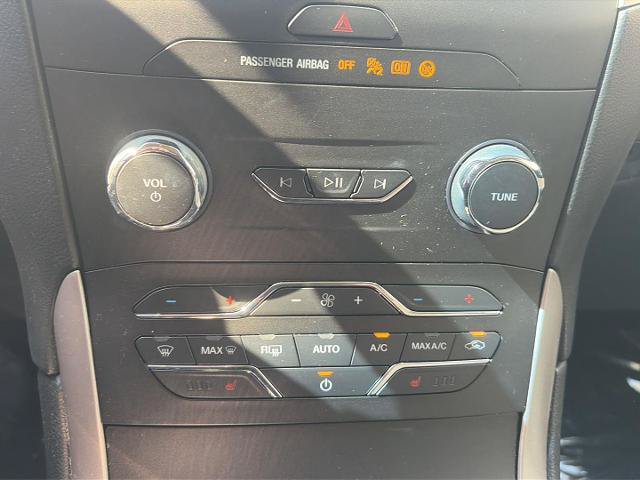 Certified 2019 Ford Edge SEL w/ Equipment Group 201A AWD/4WD image 21