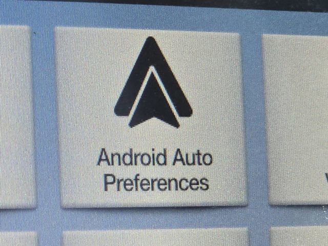 Certified 2017 Ford Escape Titanium w/ Equipment Group 301A image 4