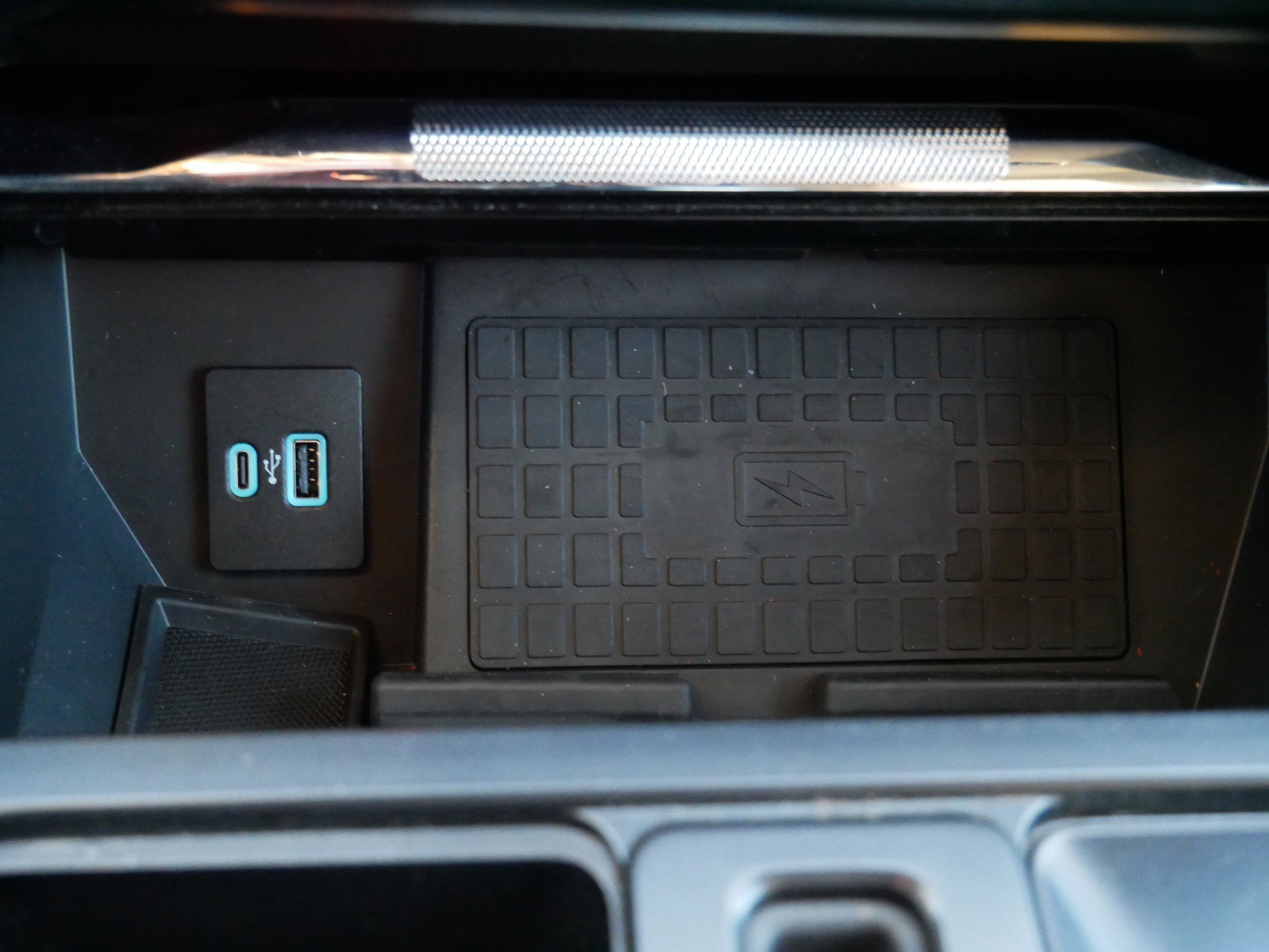 Certified 2022 Ford F150 Lariat w/ Equipment Group 501A Mid image 31