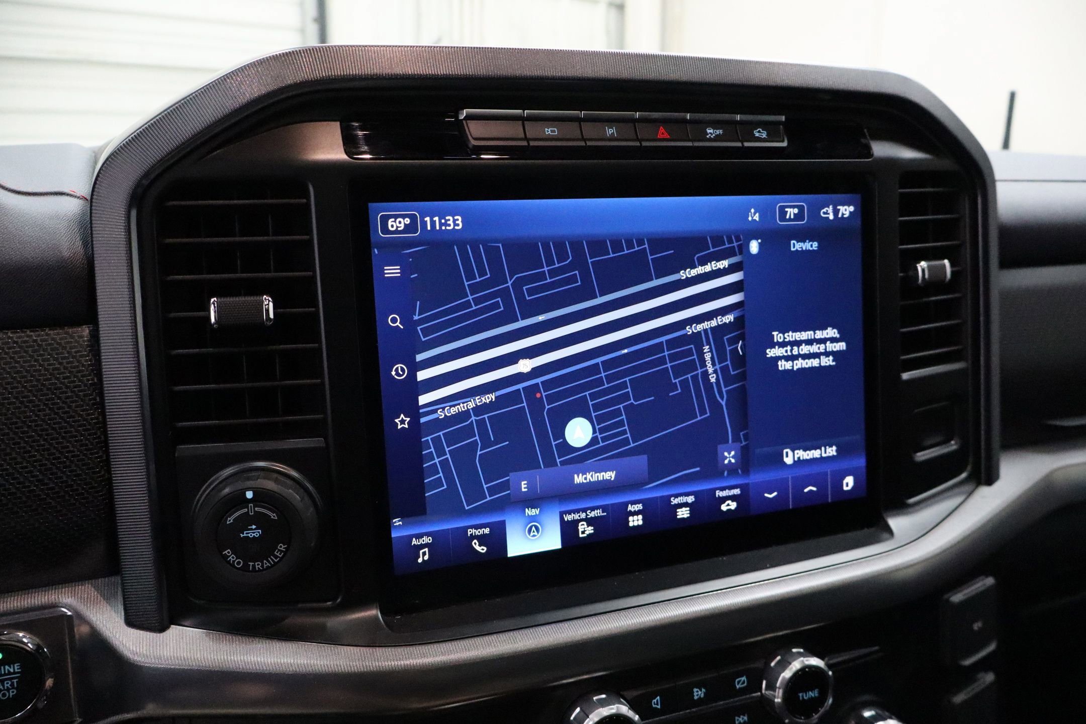 Certified 2022 Ford F150 Raptor w/ Equipment Group 801A High image 26